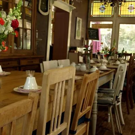 Ξενοδοχείο Warempel 3*