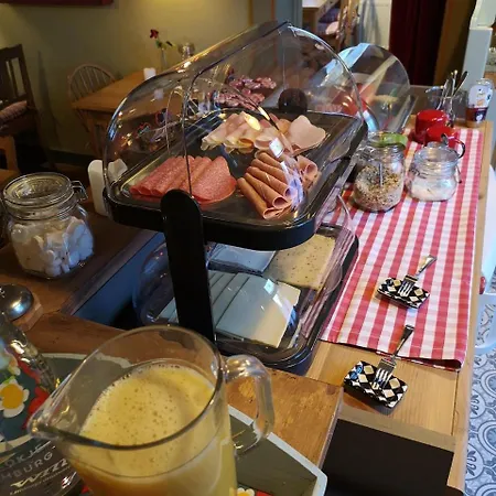 Ξενοδοχείο Warempel 3*